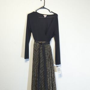 NEW LULAROE DEANNE Elegant Black Gold Metallic Wrap Maxi Skirt, Size M